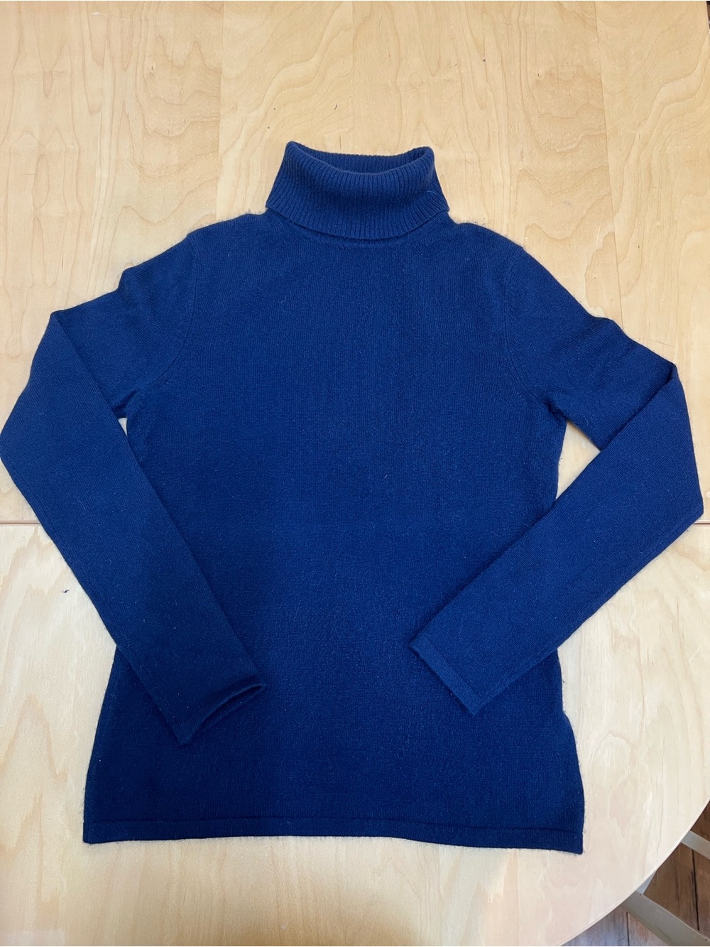 Lord & Taylor midnight navy Turtleneck Sweater 2 pl cashmere XS
